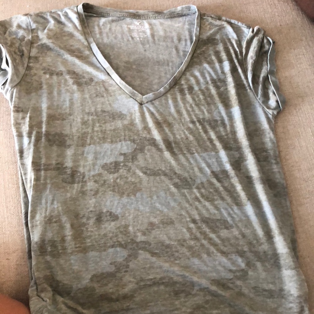 American Eagle camo tee!